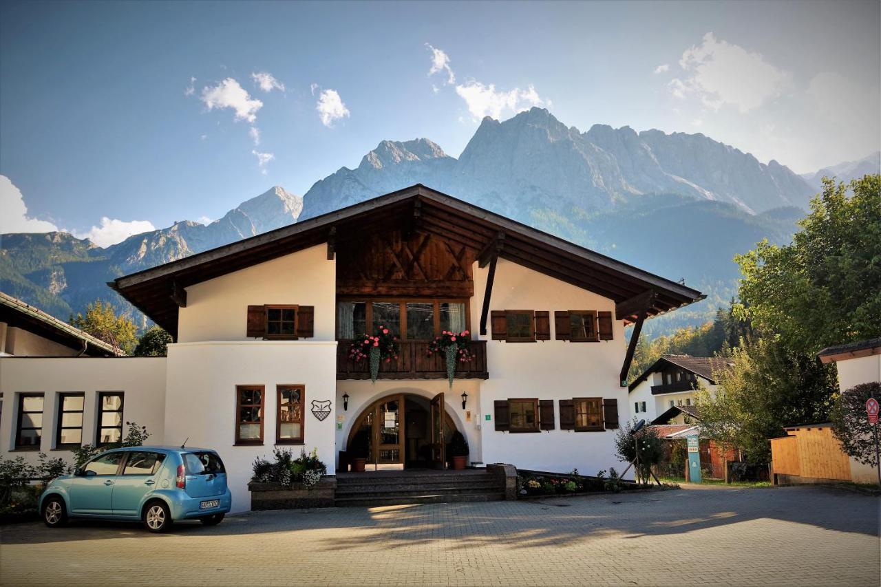 Хостел Seminarhaus Грайнау Экстерьер фото